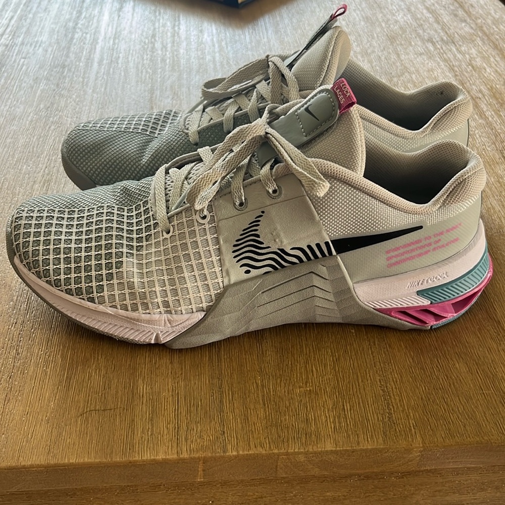 Nike Metcon- like new!
